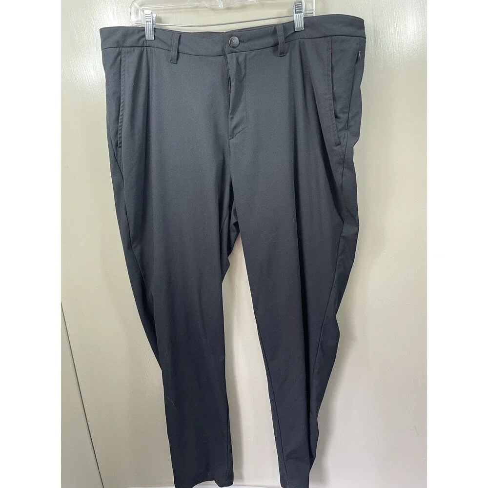 Reebok Performance Pants Charcoal Grey | Minimalist‎ Corporate Casual Athletic